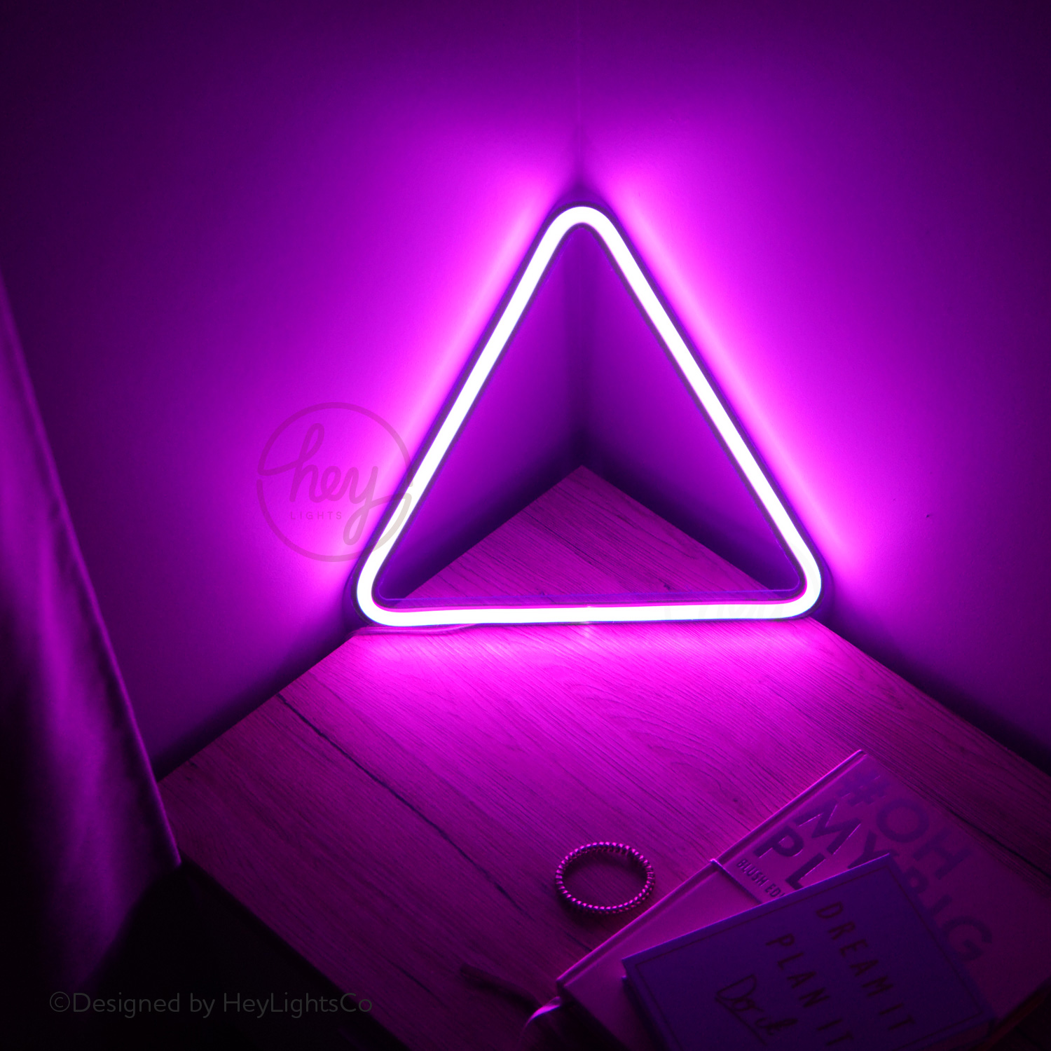 Triangle neon steam фото 10